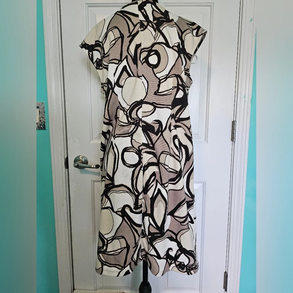 Dana Buchman Black and Cream Abstract Midi Dress Women's Size 12